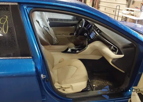 2020 Toyota Camry Le из США, поврежденный, VIN 4T1C11AK9LU349103